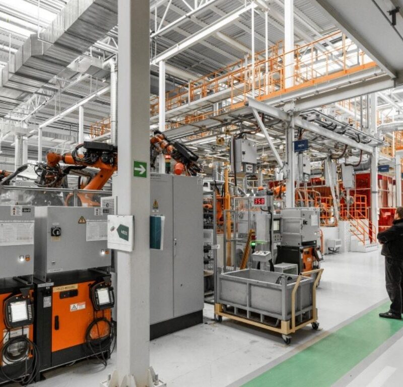 top 5 ways manufacturing plants can reduce carbon emissions with automation